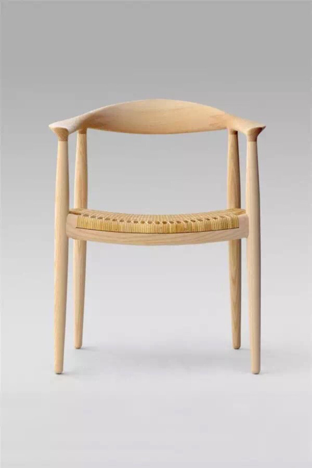 汉斯·瓦格纳 家具设计的永恒大师